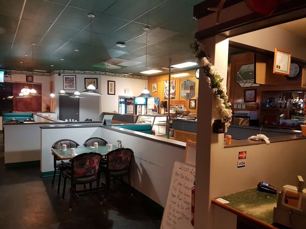 modern-restaurant-interior-with-tables-and-bar-yfnuda0yoa0 modern-restaurant-interior-with-tables-and-bar-yfnuda0yoa0